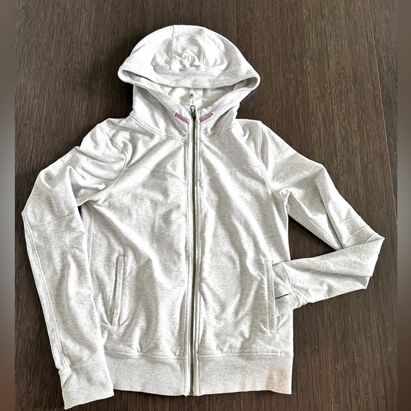Lululemon zip up size 8 - Picture 1 of 2